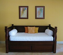 Grandview on Grace Bay