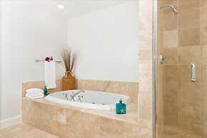 Grandview on Grace Bay