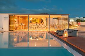 Caldera's Dolphin Suites