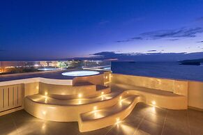 Caldera's Dolphin Suites