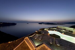 Caldera's Dolphin Suites