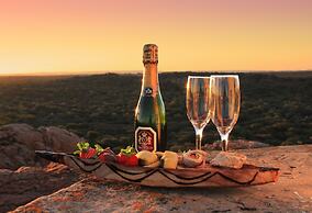 Zwahili Game Lodge & Spa