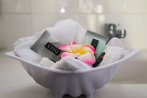 Dolphin Sands Holiday Villas