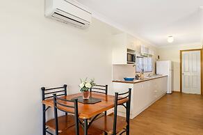 Dolphin Sands Holiday Villas