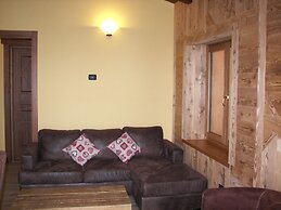 Chalet Alpina Hotel & Apartments