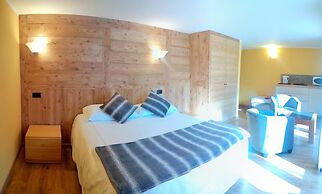 Chalet Alpina Hotel & Apartments