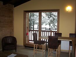 Chalet Alpina Hotel & Apartments