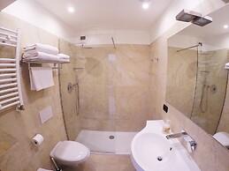 Chalet Alpina Hotel & Apartments