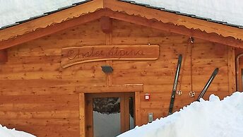 Chalet Alpina Hotel & Apartments