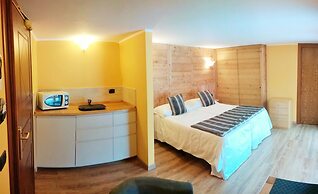 Chalet Alpina Hotel & Apartments
