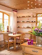 Gasthof Deutscher Adler & Hotel Puchtler