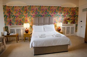 Grange Boutique Hotel