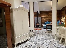 Grange Boutique Hotel