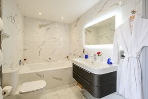 Grange Boutique Hotel