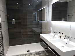 Grange Boutique Hotel