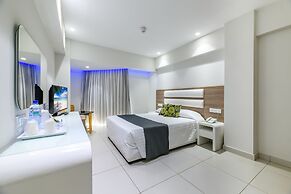 Tasia Maris Sands - Adults Only