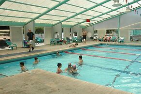 Logos hotel in Yad Hashmona