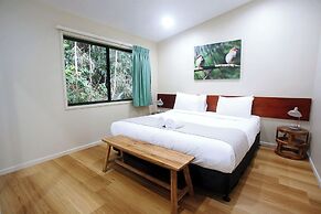 Chambers Wildlife Rainforest Lodges