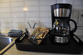 Moonlight Inn and Suites