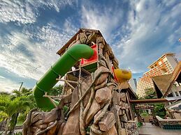 Centara Grand Mirage Beach Resort Pattaya
