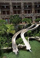 Centara Grand Mirage Beach Resort Pattaya