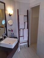 Bali Paradise Hotel Boutique Resort