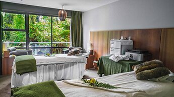 Legacy Te Waonui Hotel Franz Josef