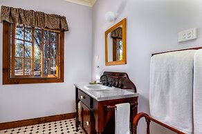 Cypress Ridge Cottages