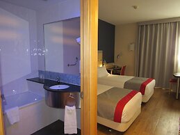 Holiday Inn Express Barcelona - Sant Cugat by IHG