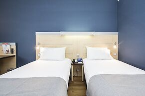Holiday Inn Express Barcelona - Sant Cugat by IHG