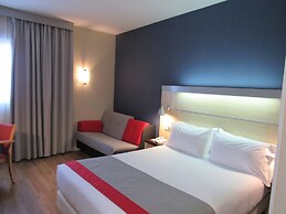 Holiday Inn Express Barcelona - Sant Cugat by IHG