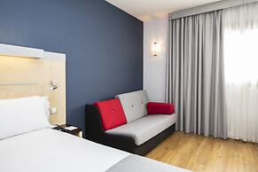 Holiday Inn Express Barcelona - Sant Cugat by IHG