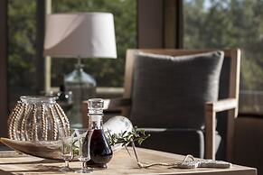 Hlosi Game Lodge - Amakhala Game Reserve