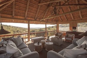 Bukela Game Lodge Amakhala Game Reserve