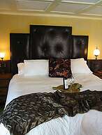 The Connecticut River Valley Inn