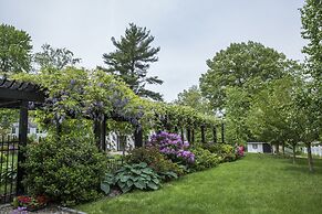 The Connecticut River Valley Inn