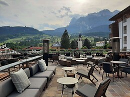 Grand Hotel Savoia Cortina d'Ampezzo, A Radisson Collection Hotel