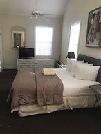 New Orleans House - Gay Men Adult Resort