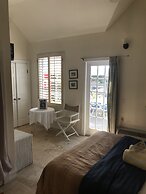 New Orleans House - Gay Men Adult Resort