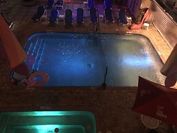 New Orleans House - Gay Men Adult Resort