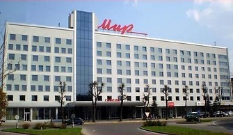 Mir Hotel In Rovno