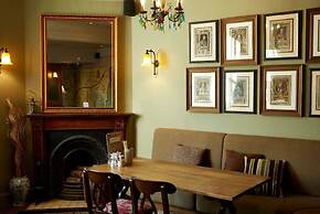 King's Head Hotel by Greene King Inns