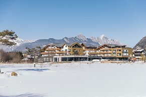 Hotel Seespitz Seefeld Superior - Adults & Residents Only