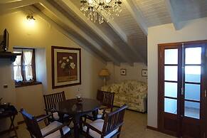 Faros Suites - Adults Only