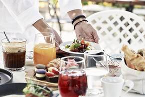 Antigoni Seaside Resort