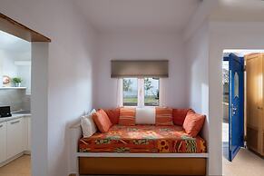 Antigoni Seaside Resort