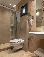 Antigoni Seaside Resort