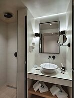 Antigoni Seaside Resort