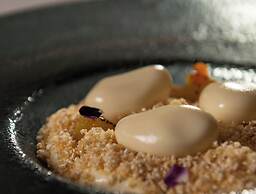 Antigoni Seaside Resort