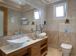 Antigoni Seaside Resort